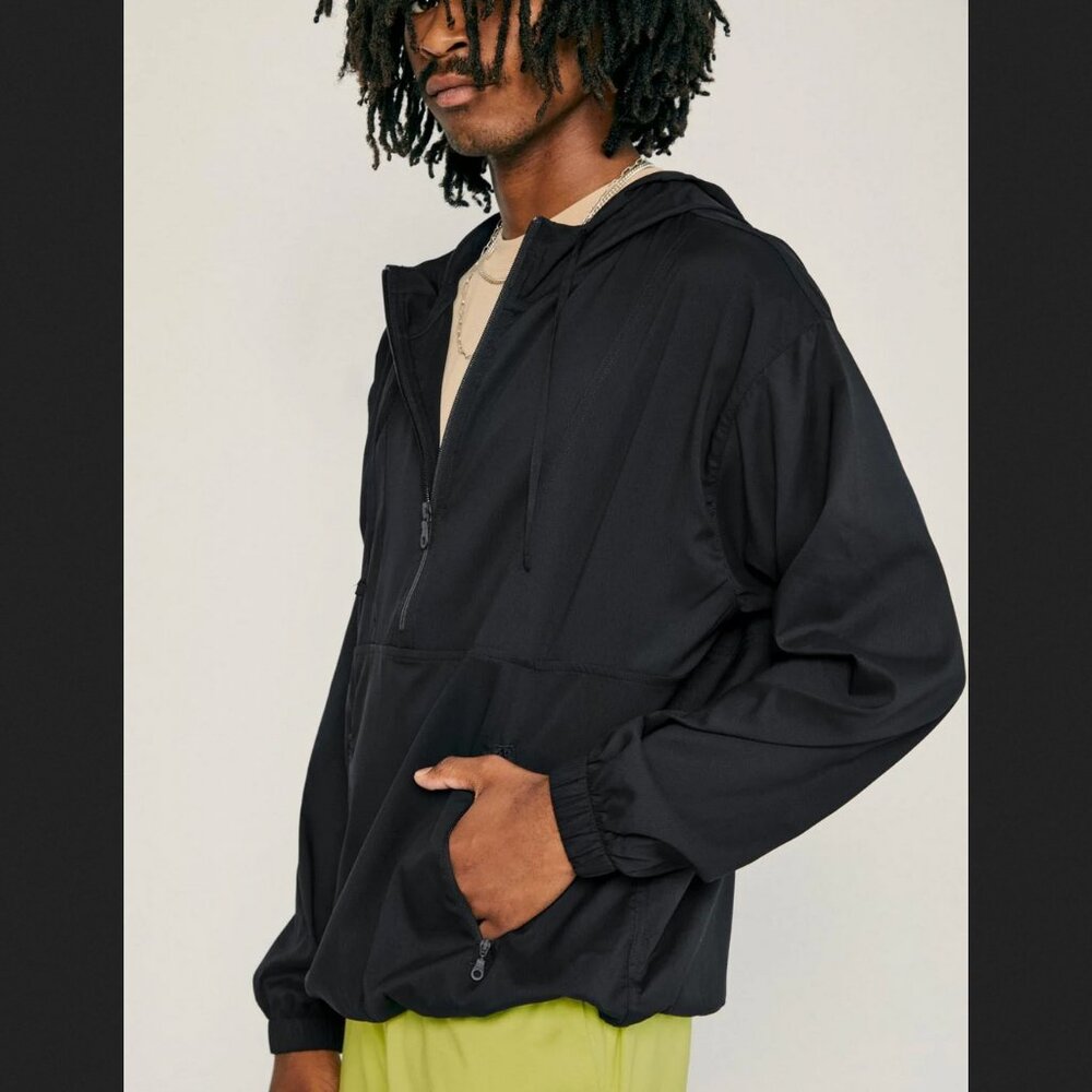 EUC GIRLFRIEND COLLECTIVE Men's Black Swish Half-Zip Windbreaker Jacket 5X - Picture 2 of 16